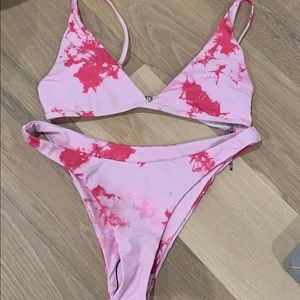 BRAND NEW pink tye die bikini!